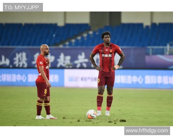 第18轮上海上港迎战河北华夏全力争胜力争积分榜前列