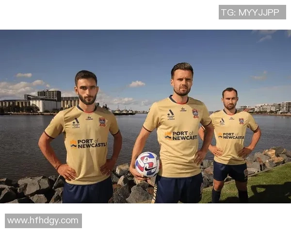 阿德莱德联迎战纽卡斯尔喷气机力争主场胜利展现实力